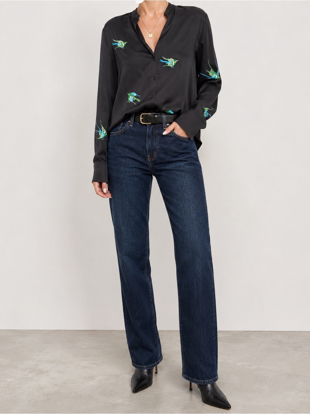 Diane Von Furstenberg Bird Print Blouse Black Silky Button Front Top EUC